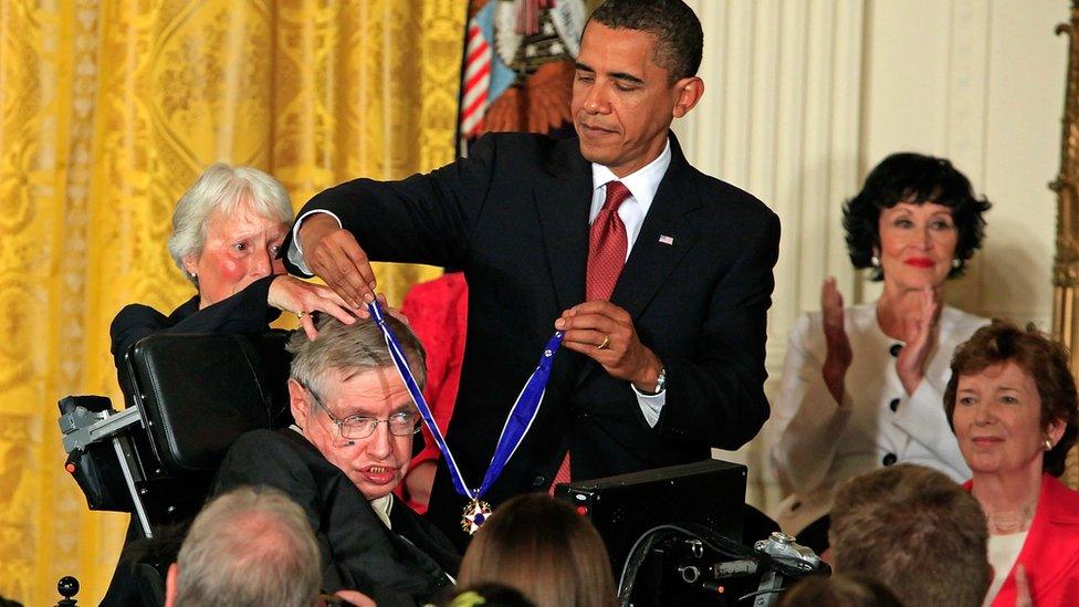 Stephen-Hawking-being-awarded-the-Presidential-Medal-of-Freedom-by-Barack-Obama.