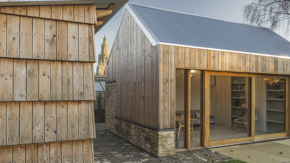 Garden Buildings, Warmington