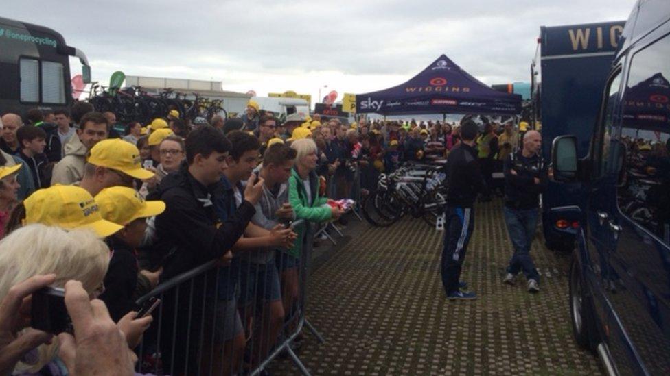 Crowds at Tour of Britain