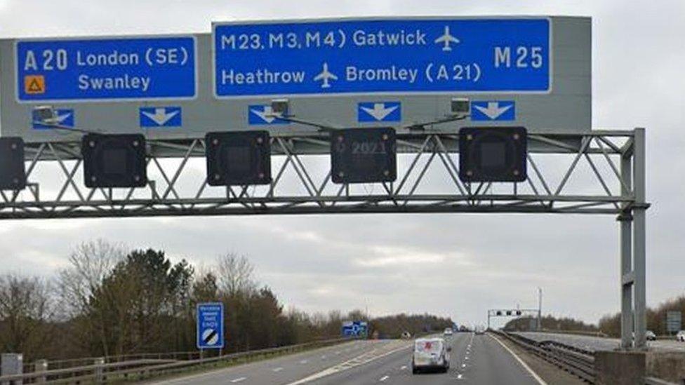 M25