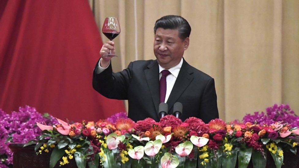 Xi Jinping raises a toast during banquet marking 70 years of Communist Party rule