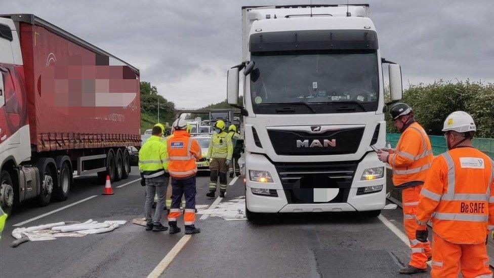 The M1 closed following a diesel spill