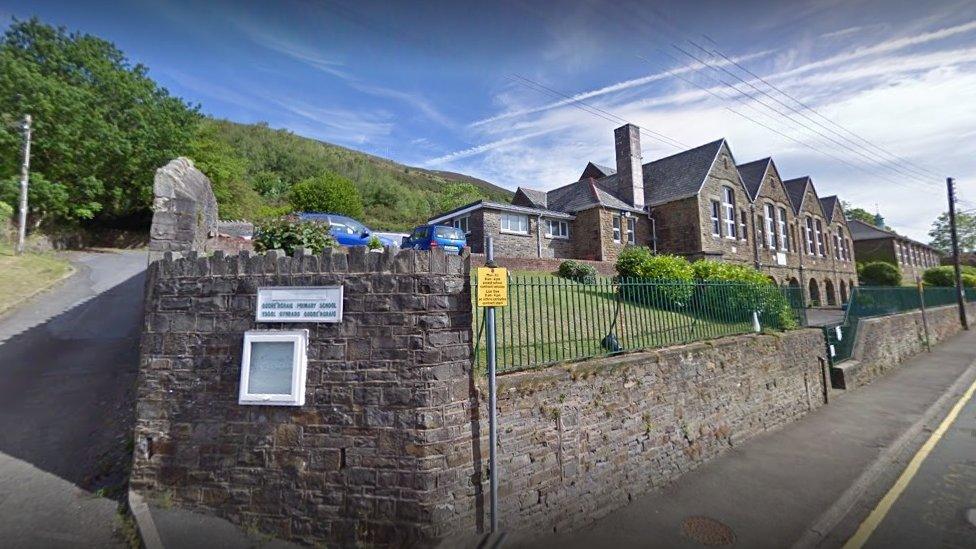 Godre'r Graig Primary School