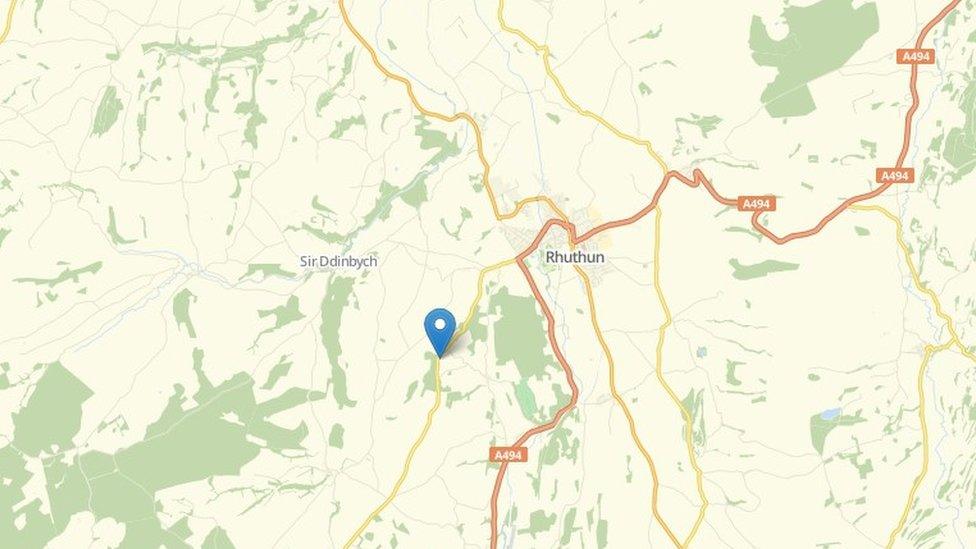 Map Efenechtyd