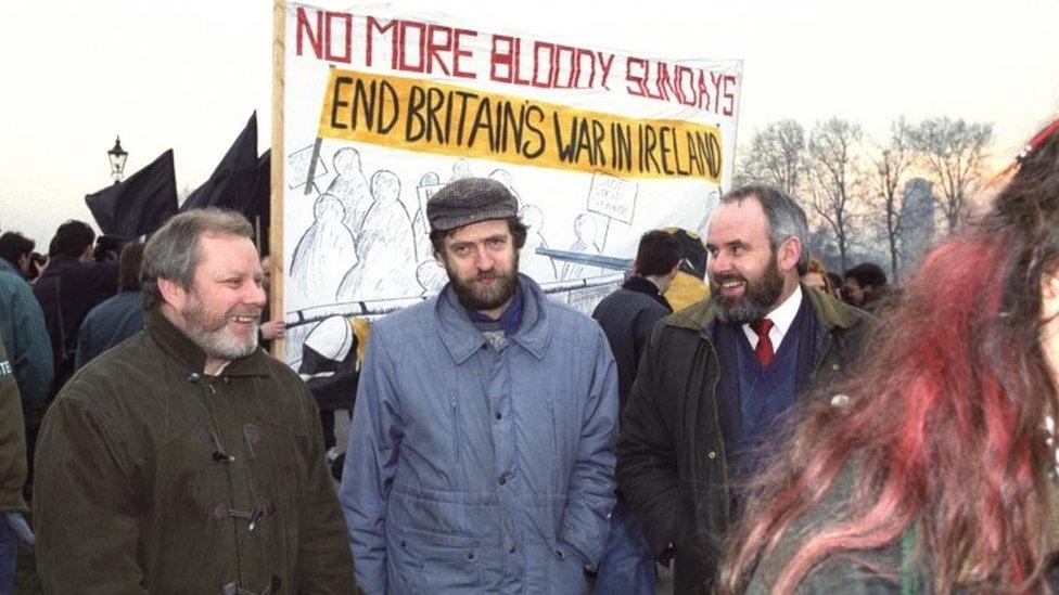 Jeremy Corbyn with Sinn Fein councillors in 1992