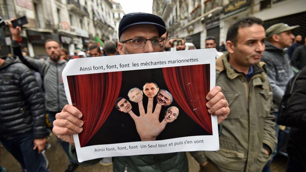 Algerian protesters rally in the centre of the capital Algiers against elections - 8 November 2019