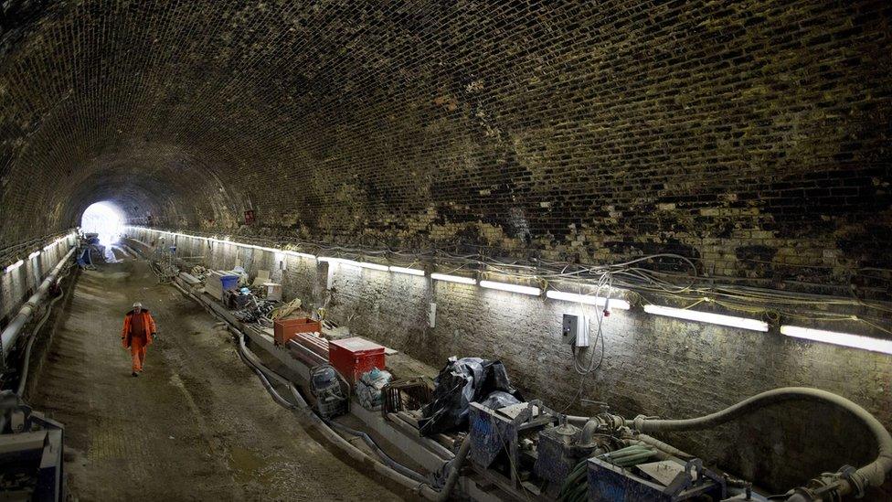 Crossrail Connaught tunnel