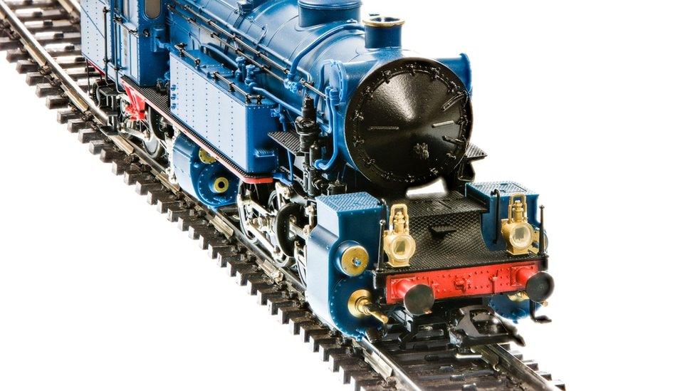Model railway locomotive