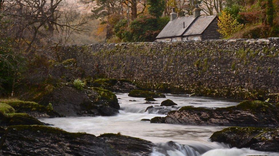 Capel Curig river