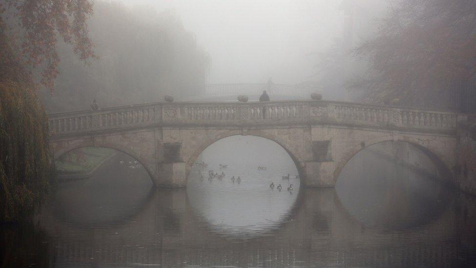 Clare Bridge, Cambridge, in thick fog