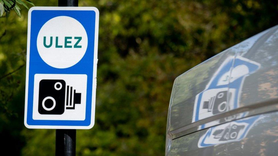 ULEZ zone sign