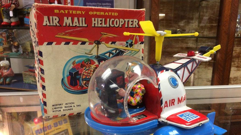 toy helicopter