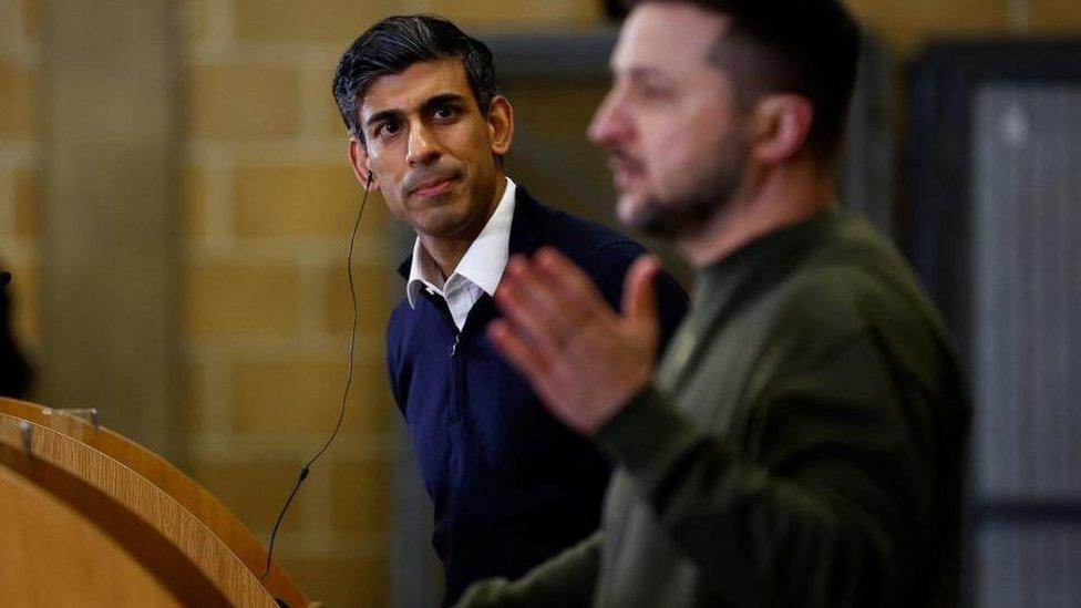 Rishi Sunak and Volodymyr Zelensky at a press conference