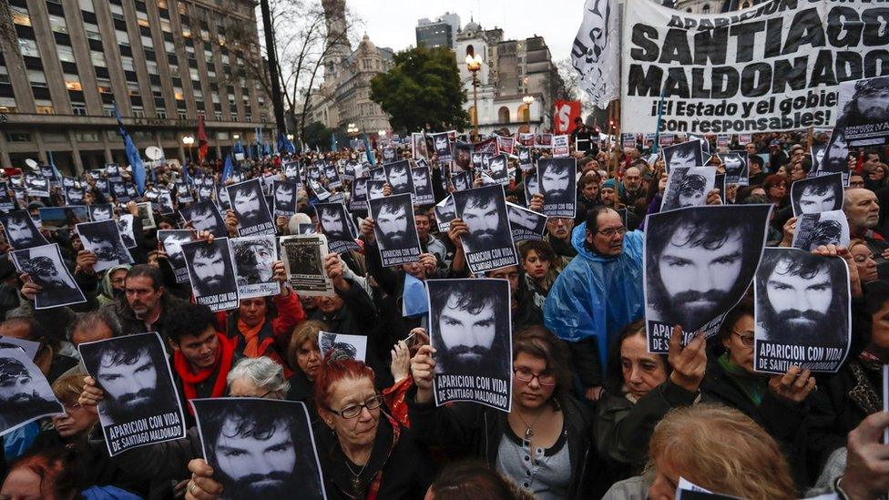 Thousands demonstrating for missing activist Santiago Maldonado in Buenos Aires on 11 August