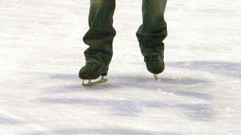 Ice skate