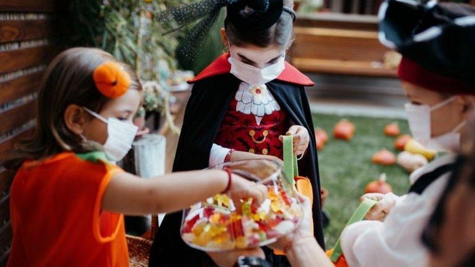 Children Trick or Treating