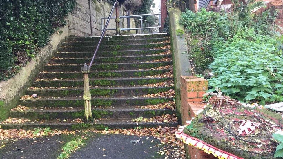 Steep steps along the Loke