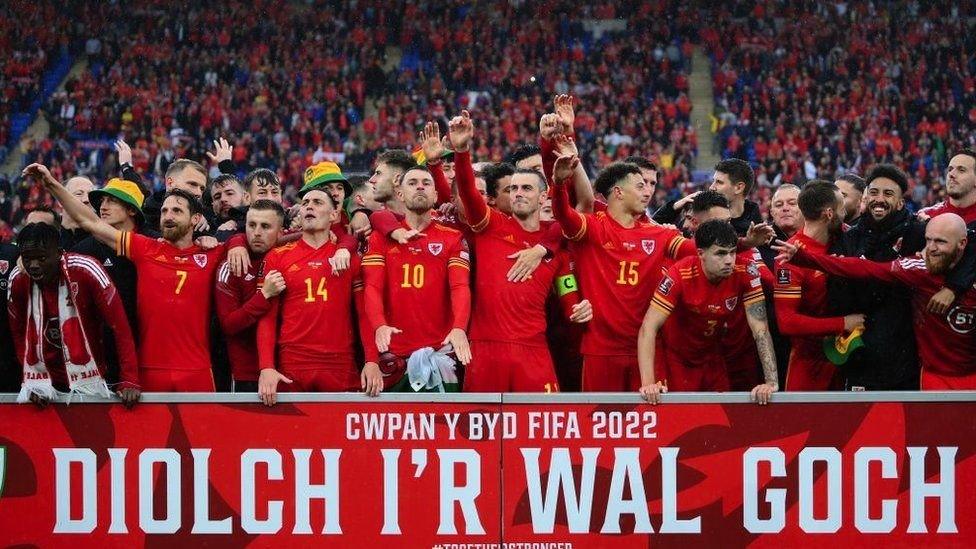 Cymru > Qatar