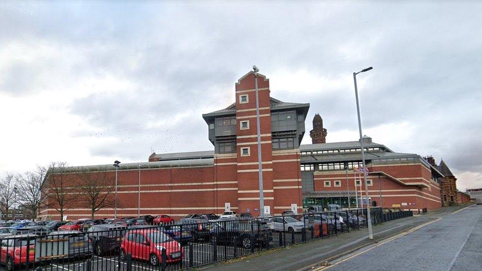 Strangeways: Prison 'a barrier' to area's regeneration plans - BBC News