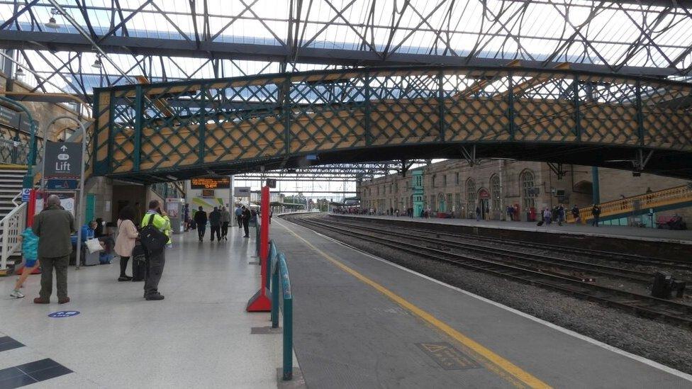 Carlisle station