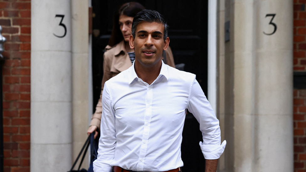 Rishi Sunak leaves his campaign headquarters on Sunday