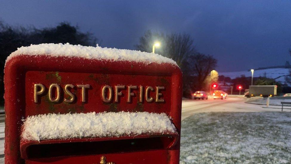 Snowy post box