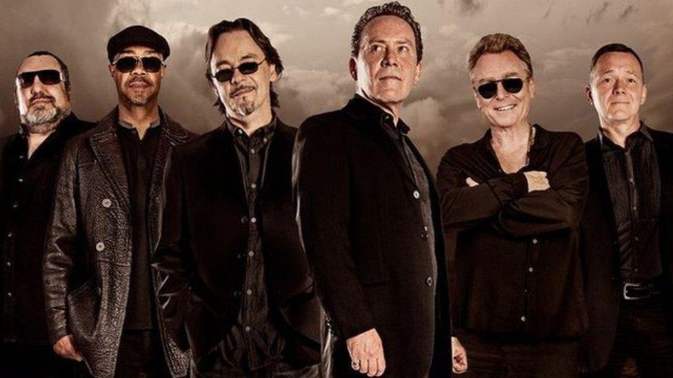 UB40