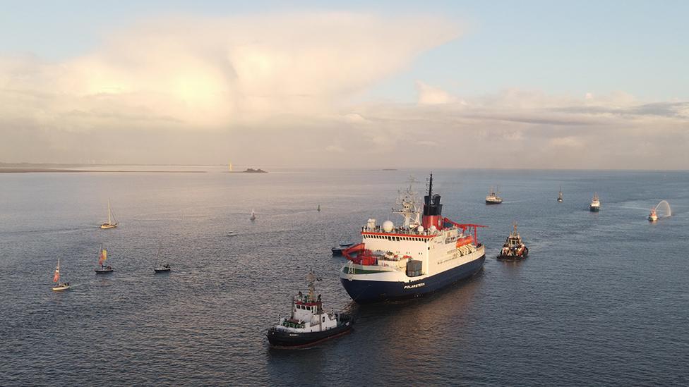 Polarstern returns to Bremerhaven