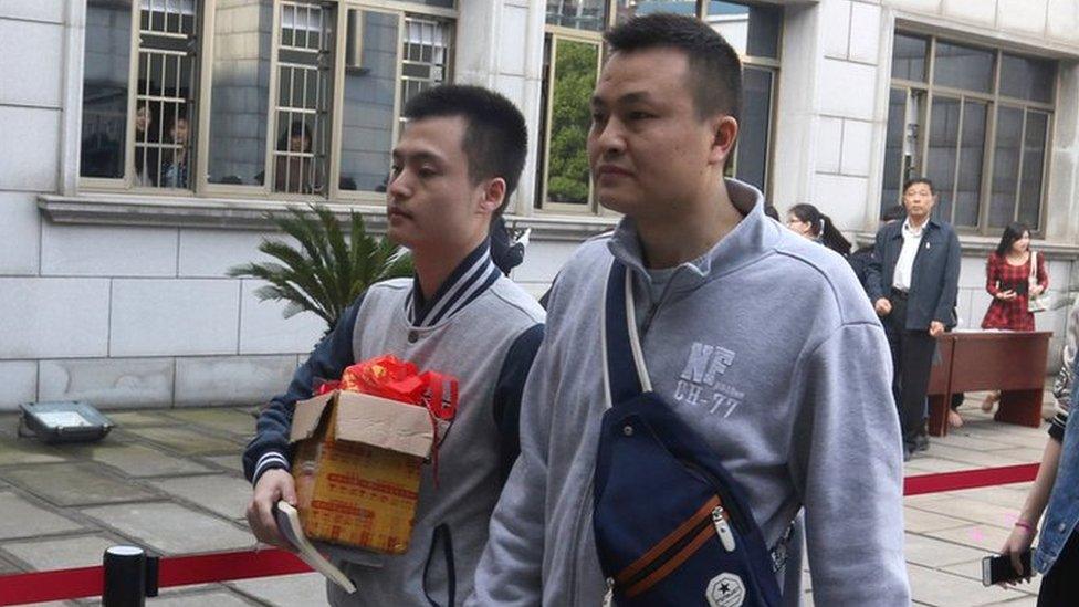 The couple, walking into court