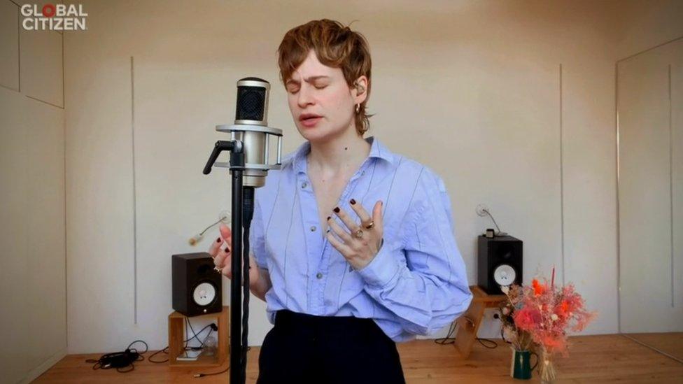 Christine And The Queens