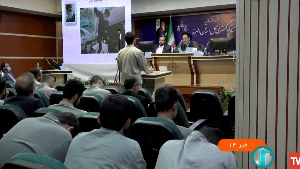 A crowded court room in Karaj