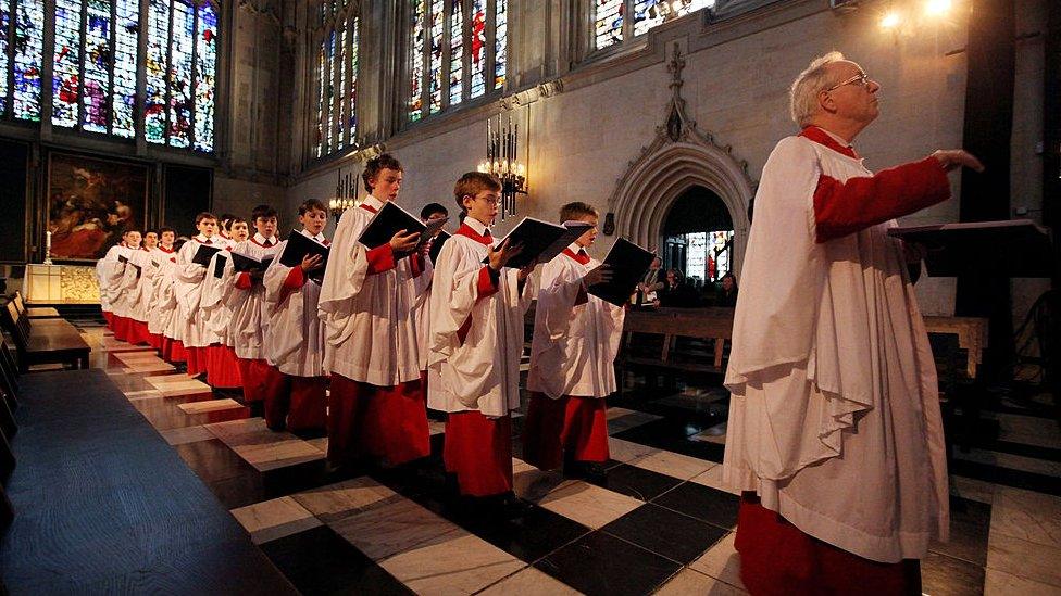 Stephen Cleobury with the choir in 2010