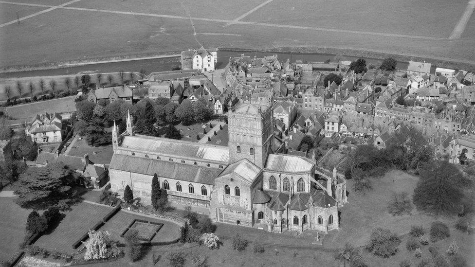 Black and white aerial photograph of a cathedral