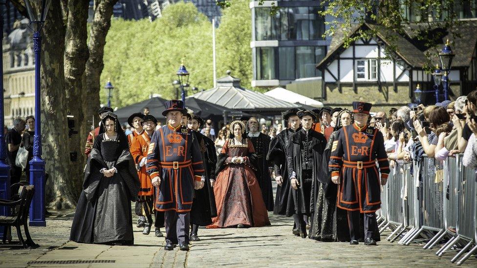 Anne Boleyn walking up to Tower of London