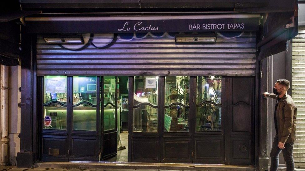 Bars in Paris must close from Tuesday for two weeks under new coronavirus restrictions