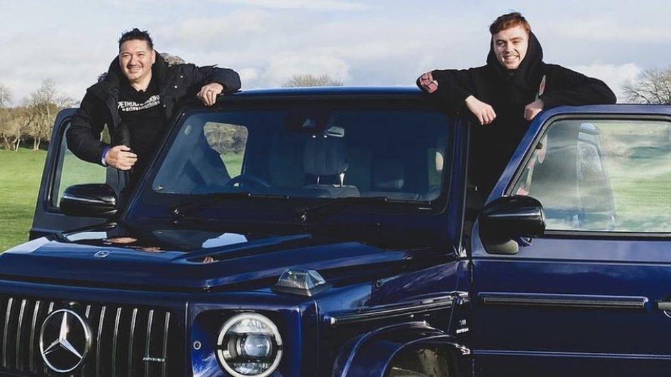 Ciro Ciampi and Josh Scoot with a Mercedes 4x4