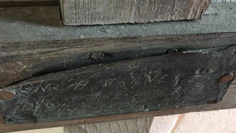 Cross at St Mary the Virgin, Wootton, Oxfordshire