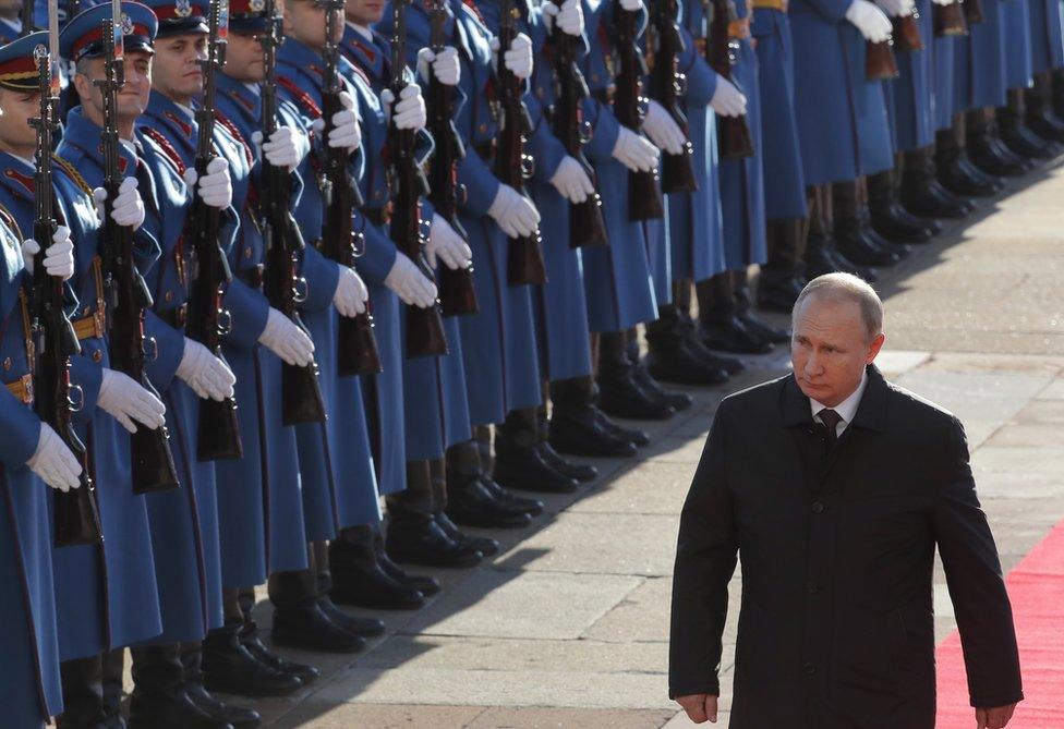 Russian President Vladimir Putin attends an official welcoming ceremony in Belgrade, Serbia, 17 January 2018