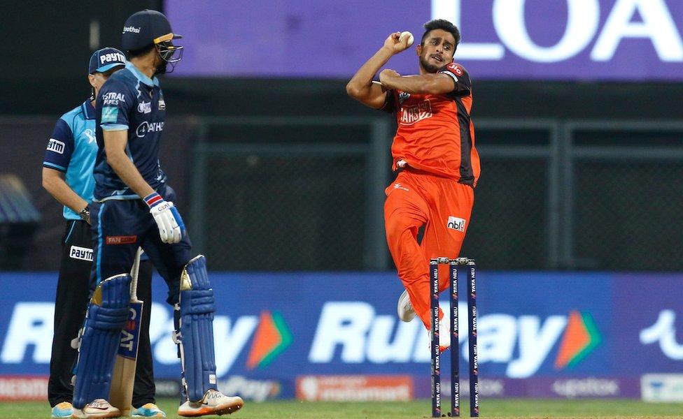 Umran Malik of the Sunrisers Hyderabad during match 40 of the TATA Indian Premier League 2022 (IPL season 15) between the Gujarat Titans and the Sunrisers Hyderabad held at the Wankhede stadium in Mumbai on the 27th April 2022