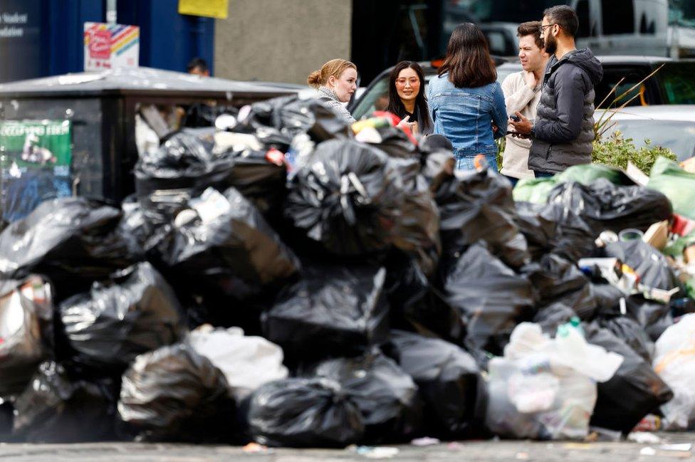 Rubbish in Edinburgh