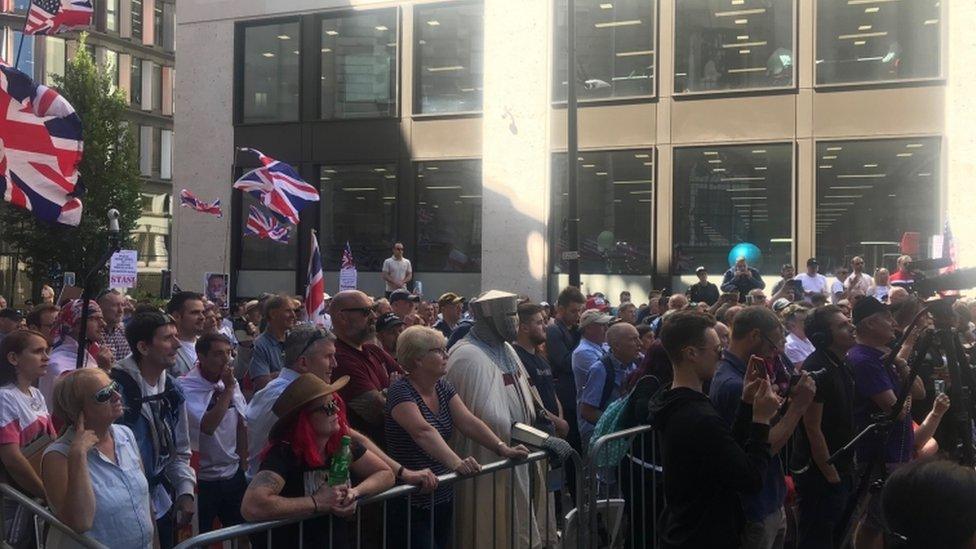 Crowd outside Old Bailey