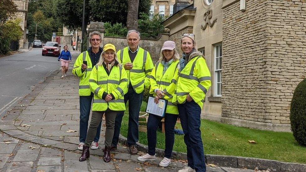 Speed watch volunteers in Cavendish Road