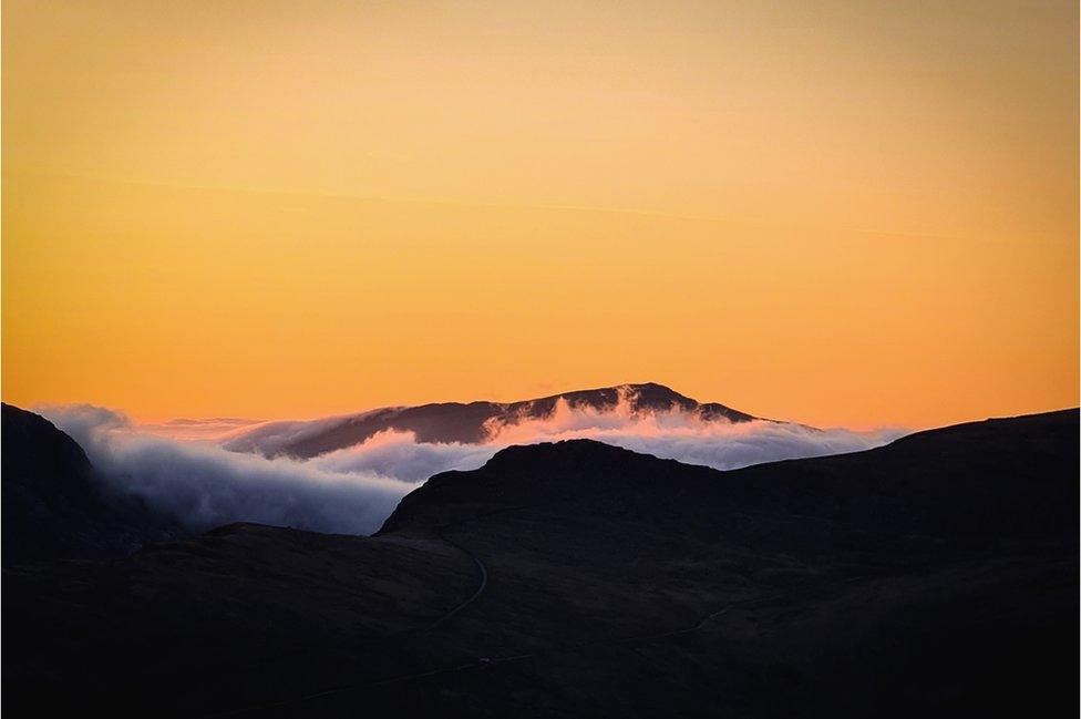 Gwawr Moel Siabod