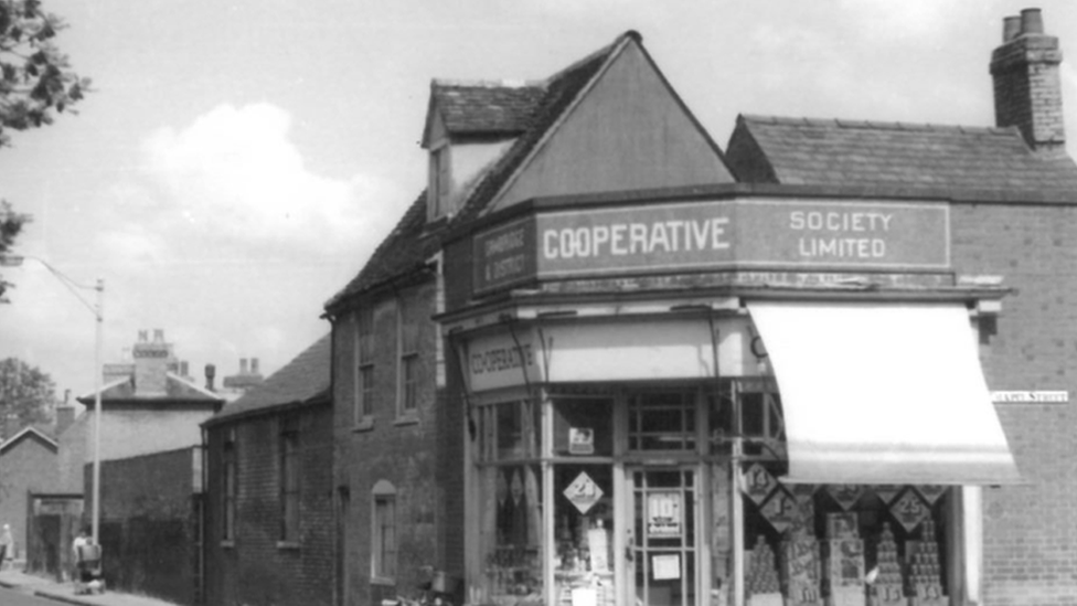 56 High Street Chesterton junction with Chapel Street c1960