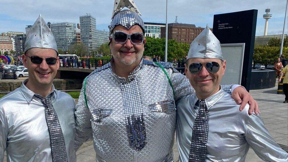 Men dressed in Verka Serduchka outfits