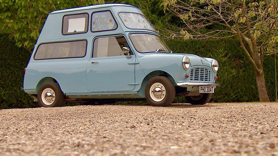 The specially built Pope mobile