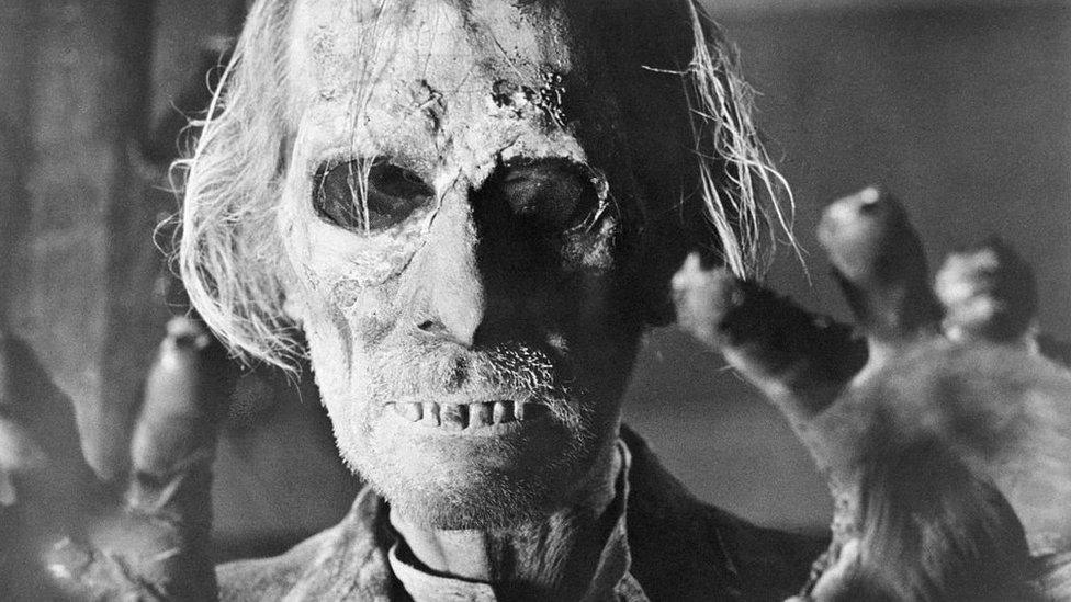 Peter Cushing in make-up in Amicus Productions' 'Tales from the Crypt'