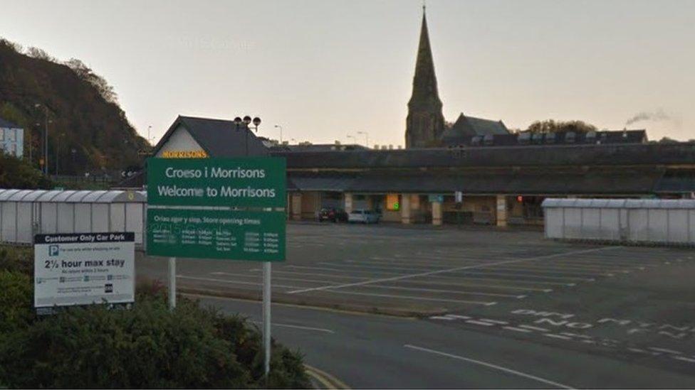 Morrisons, Caernarfon