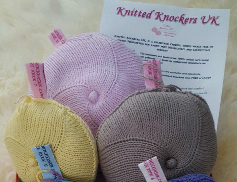 Knitted artificial breasts