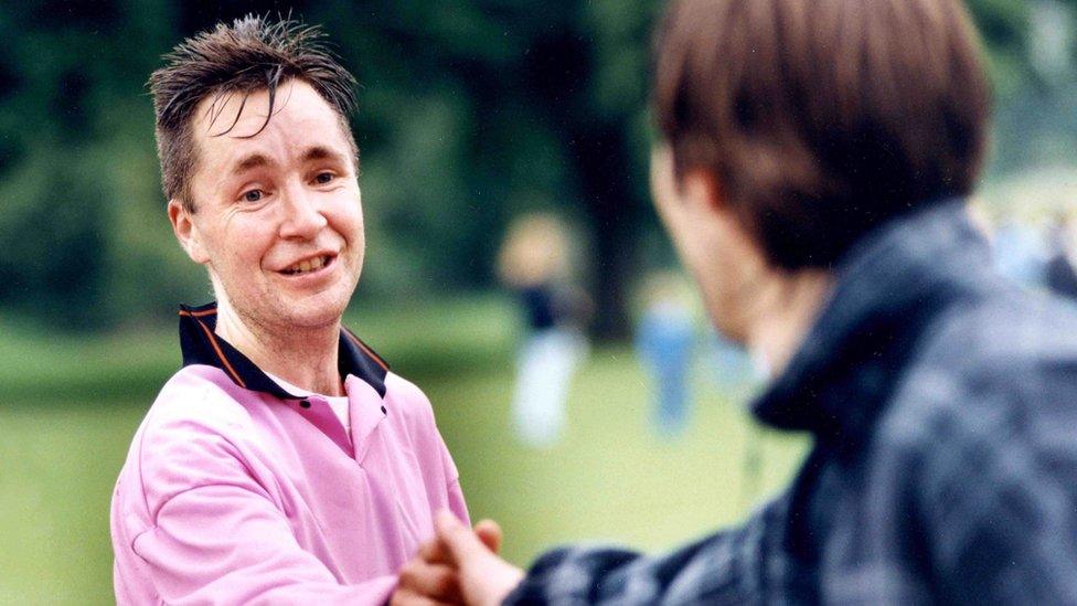 Nigel Kennedy and Liam Gallagher